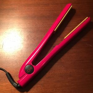 Hot pink Chi flat iron straightener